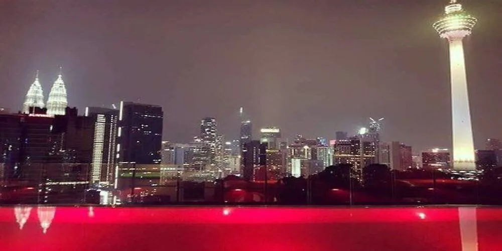 ****  فندق The Red One Klcc كوالالمبور ماليزيا