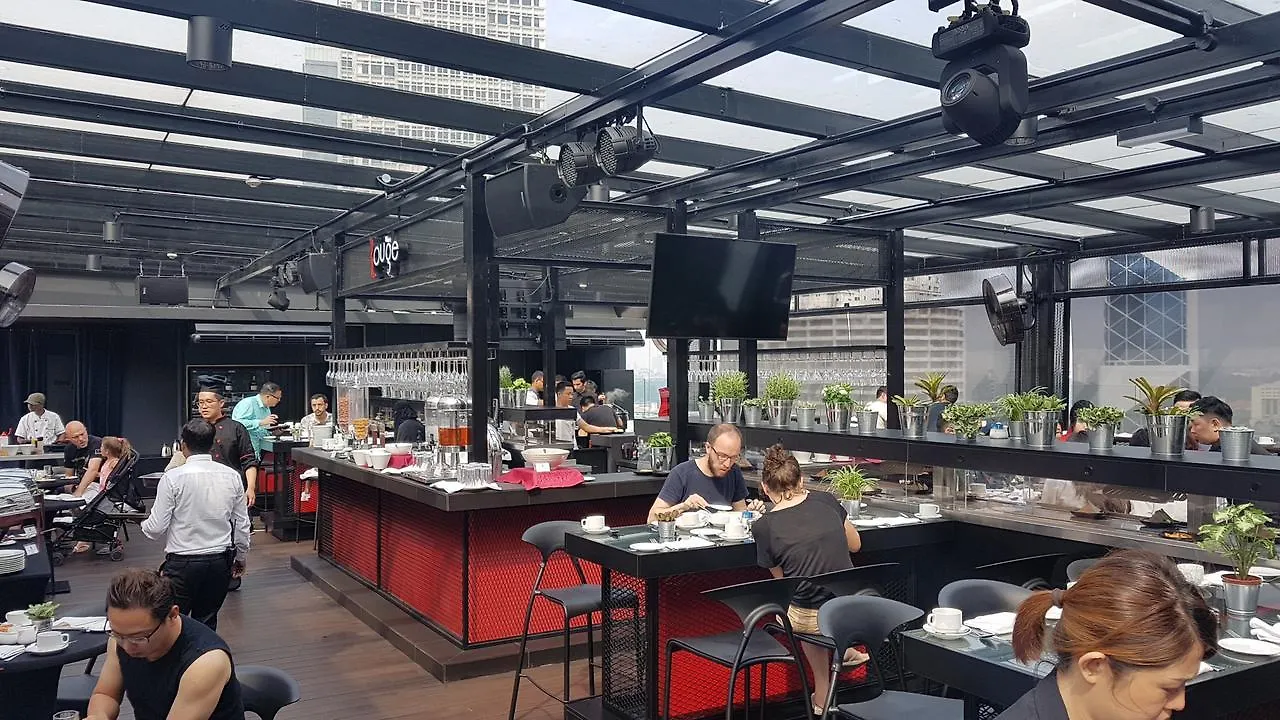 فندق The Red One Klcc كوالالمبور 4*,